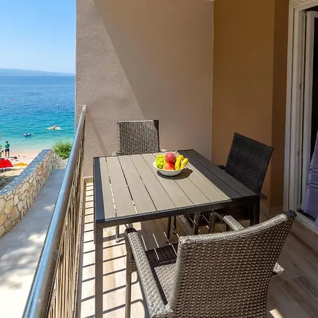 Villa Veronika Omis Exterior photo